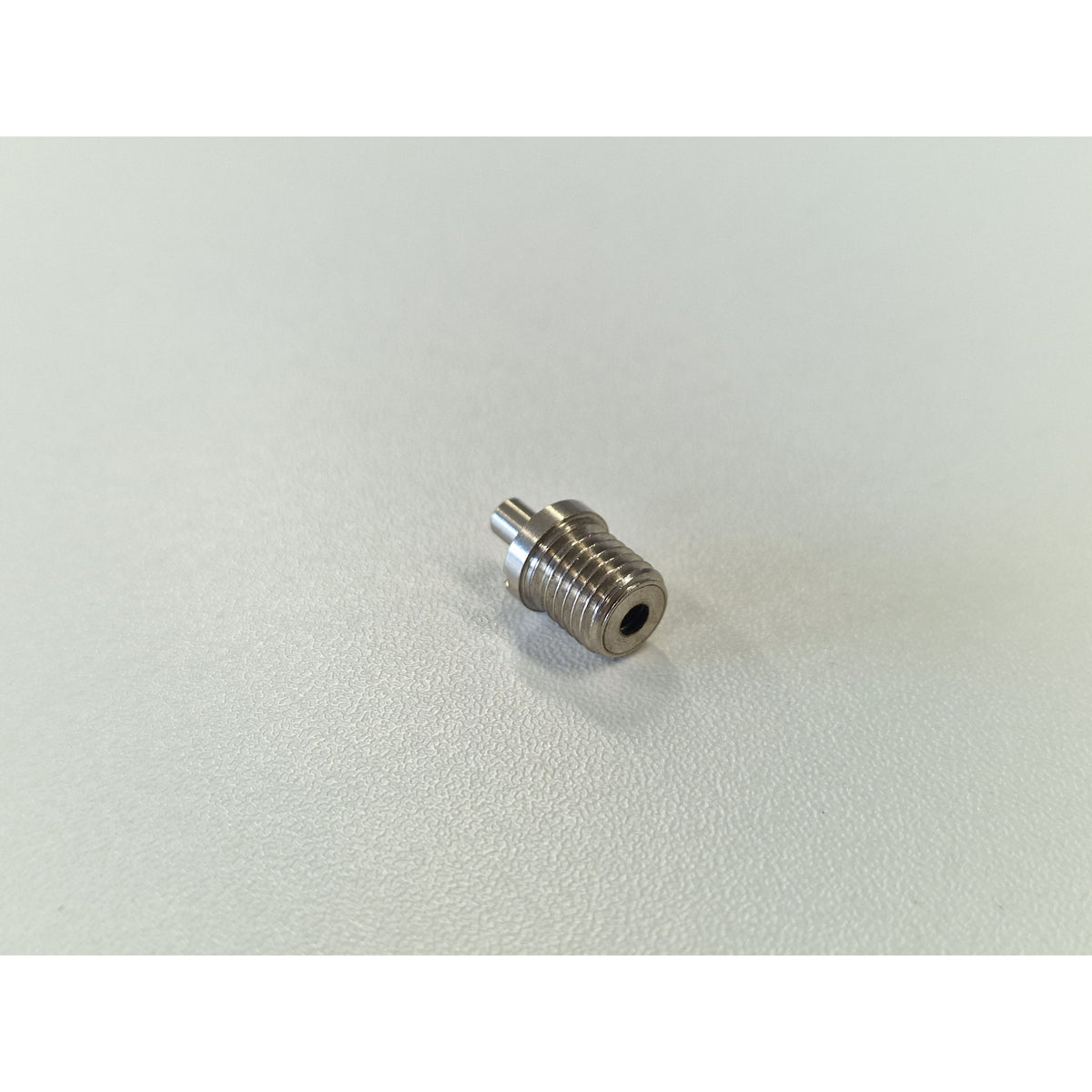Metallic TECNI cable Gripper on a white background 170.012.002